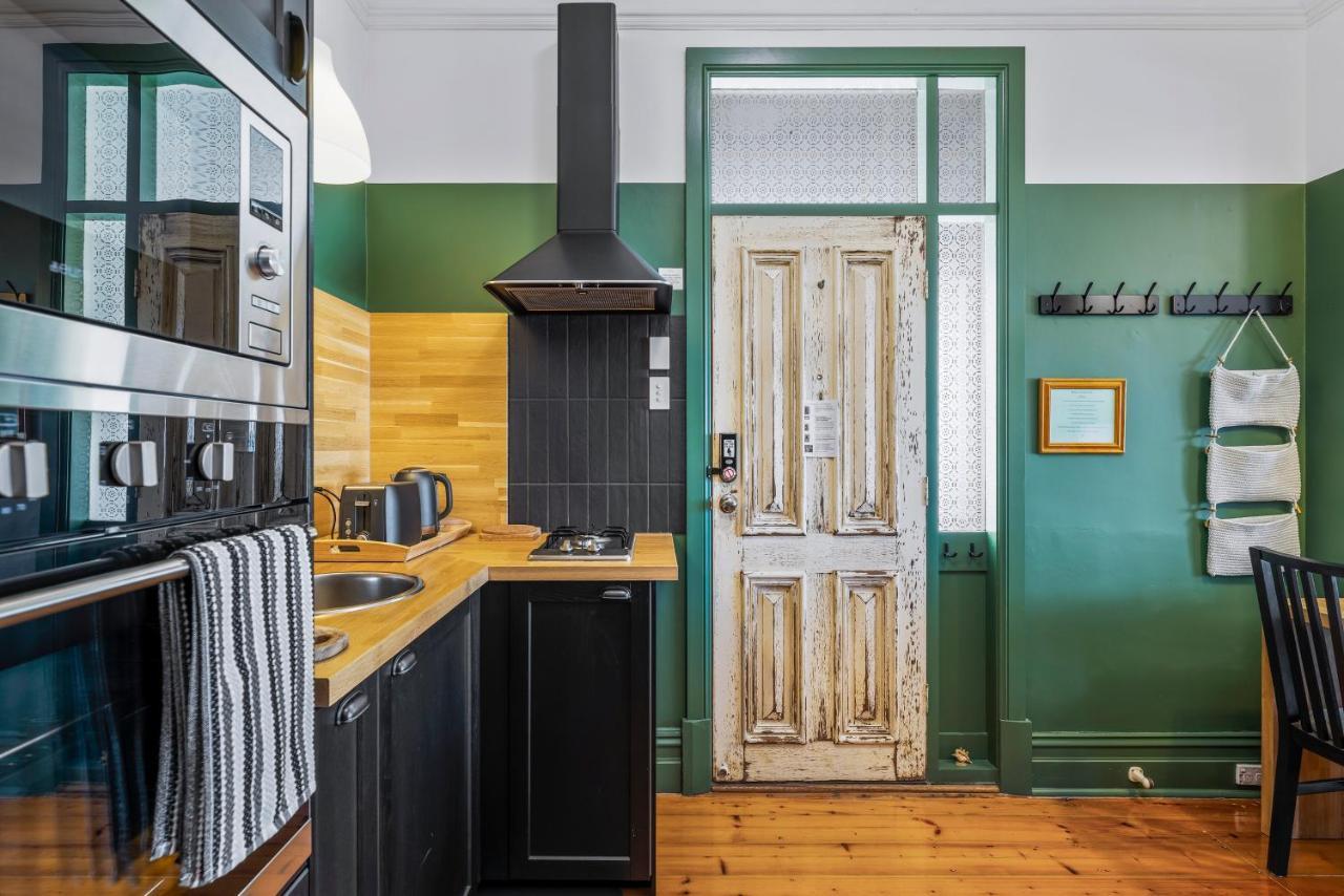 Rawsons Shack Beachfront Unit Suits Single Or Couple Henley Beach South Eksteriør billede